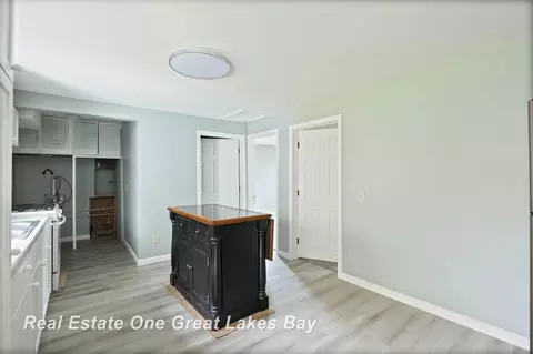 Kitchen - 8698 Simpson, Ovid, MI 48866 photo 5 of 5