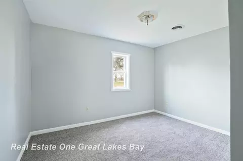 Bedroom - 8698 Simpson, Ovid, MI 48866 photo 1 of 2