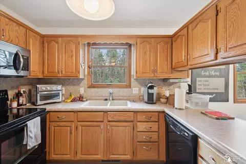 1155 Donald, Bedford, MI 48182 photo 17