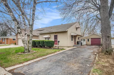 22430 Arcadia, Saint Clair Shores, MI 48082