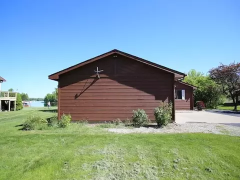1770 Berkshire, Gladwin, MI 48624 photo 9