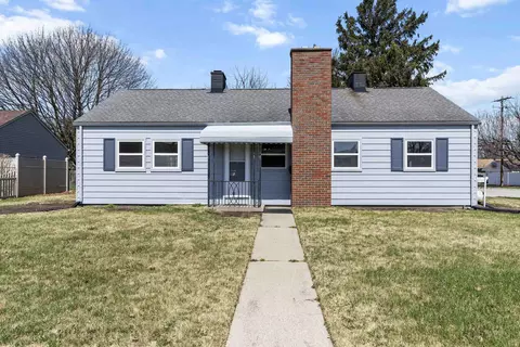 5499 Arden, Warren, MI 48092