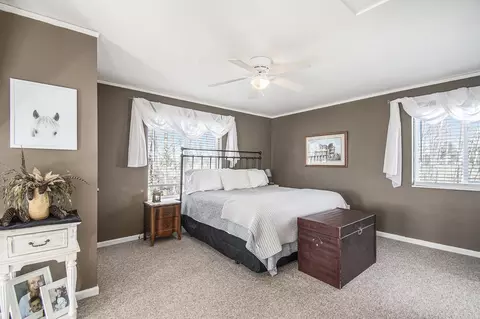 Bedroom - 1614 Bunkerhill, Gladwin, MI 48624 photo 2 of 2