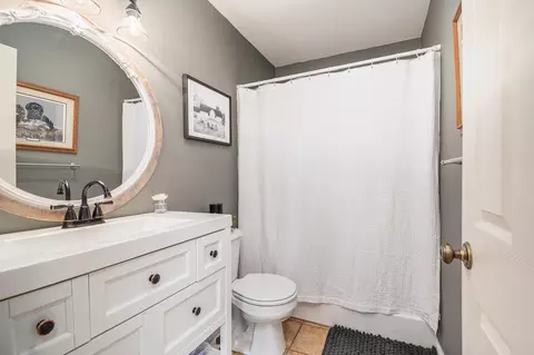 Bath - 1614 Bunkerhill, Gladwin, MI 48624 photo 1 of 2