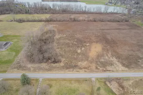 3000 Blk Baldwin, Adrian, MI 49221