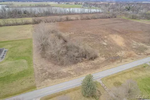 3000 Blk Baldwin, Adrian, MI 49221 photo 2