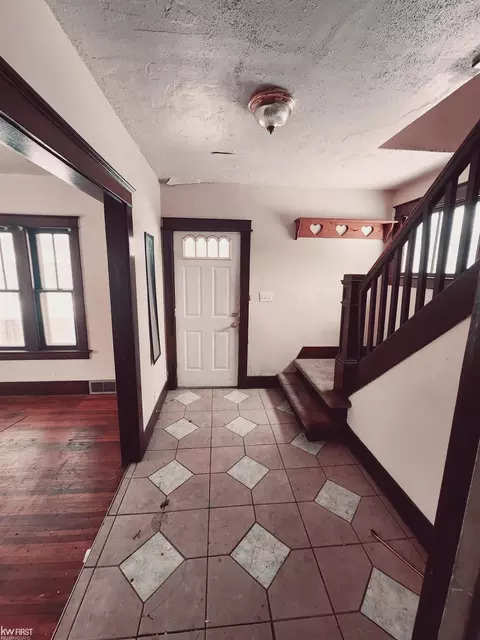 Entry Way - 1646 Bennett, Flint, MI 48506 photo 1 of 1