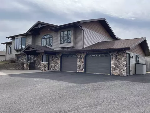 661 S Range, Ironwood, MI 49938