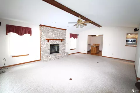 6065 War, Monroe, MI 48162 photo 15