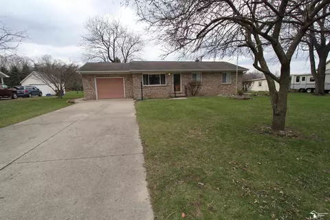 6065 War, Monroe, MI 48162 photo 2