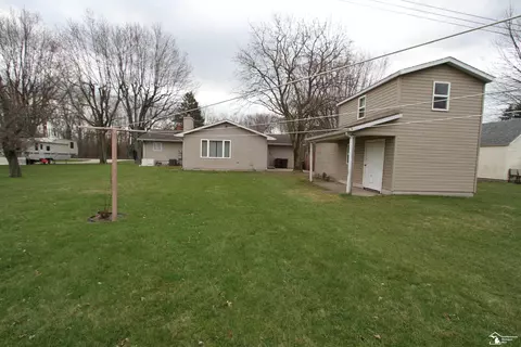 6065 War, Monroe, MI 48162 photo 35