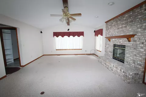 6065 War, Monroe, MI 48162 photo 14