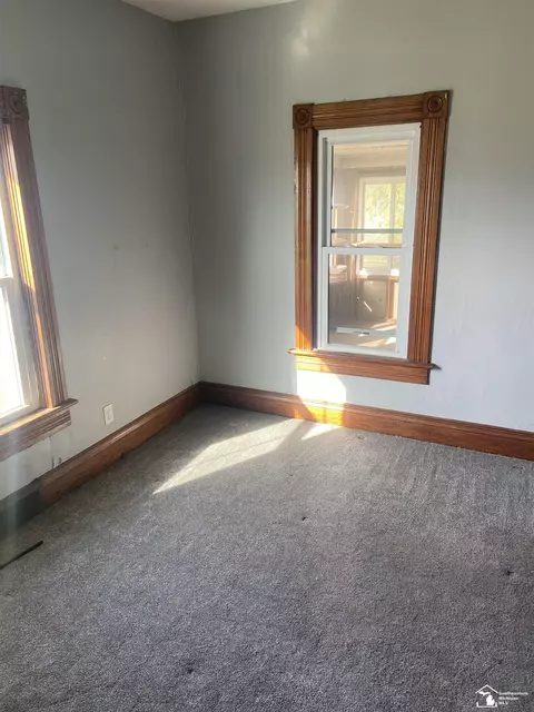 2438 W Sigler, Monroe, MI 48162 photo 8