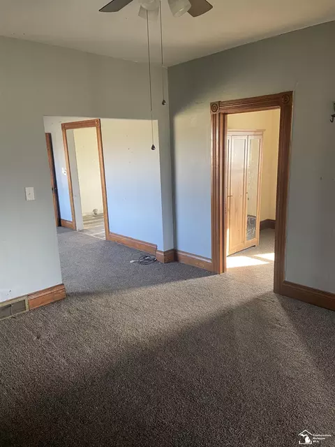 2438 W Sigler, Monroe, MI 48162 photo 9
