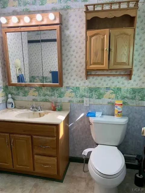 400 Cairns, Tecumseh, MI 49286 photo 12