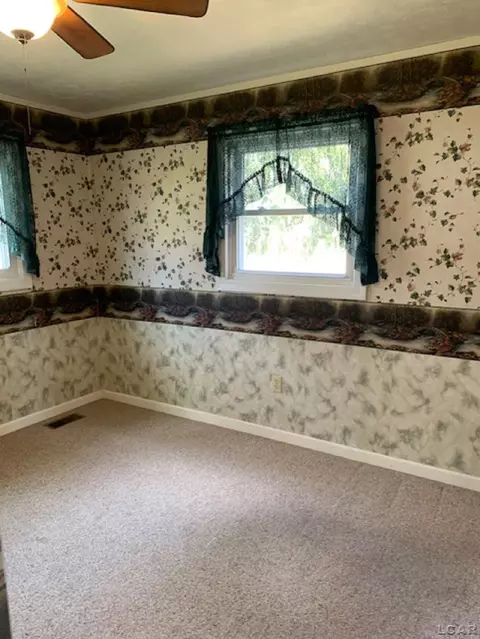 400 Cairns, Tecumseh, MI 49286 photo 14