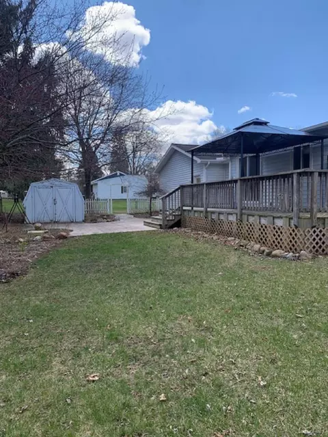 400 Cairns, Tecumseh, MI 49286 photo 23