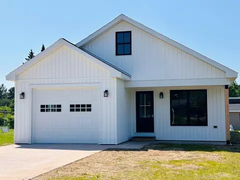 1624 Anthony, Hancock, MI 49930