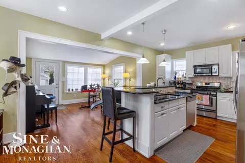 789 Saint Clair, Grosse Pointe, MI 48230 photo 13