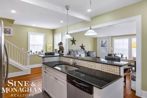 789 Saint Clair, Grosse Pointe, MI 48230 photo 18