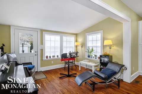 789 Saint Clair, Grosse Pointe, MI 48230 photo 19