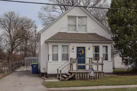 2984 Jackson, Saginaw, MI 48604
