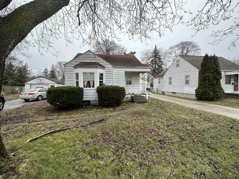 1730 Kollen, Saginaw, MI 48602