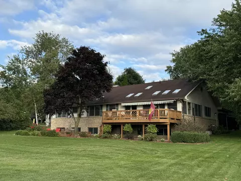 1000 Circle, Lake Isabella, MI 48893