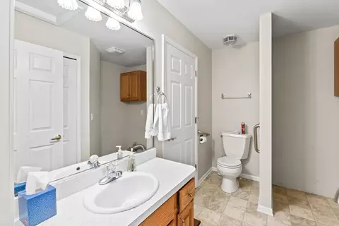 Bath - 9344 Pinecrest, Davison, MI 48423 photo 2 of 3