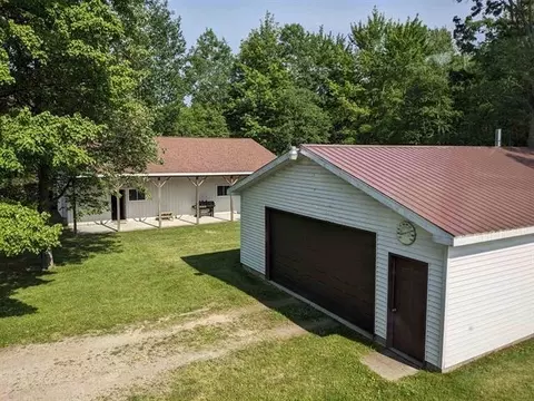 Exterior - 1691 Bentley, Bentley, MI 48613 photo 2 of 5