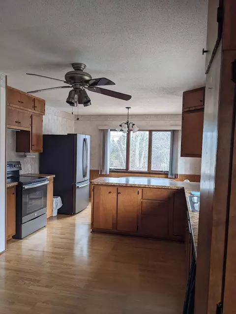 Kitchen - 1691 Bentley, Bentley, MI 48613 photo 1 of 3