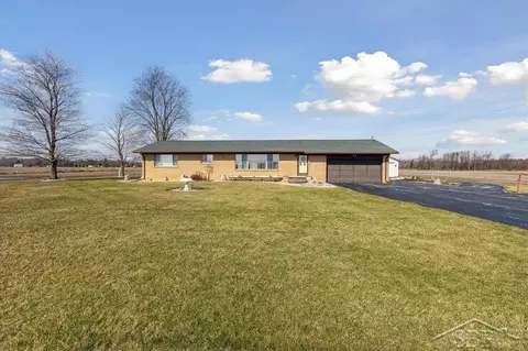 2730 S Merrill, Merrill, MI 48637