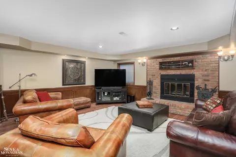 40 Regal, Grosse Pointe Shores, MI 48236 photo 38