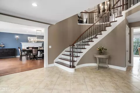 40 Regal, Grosse Pointe Shores, MI 48236 photo 4