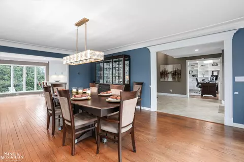 40 Regal, Grosse Pointe Shores, MI 48236 photo 9