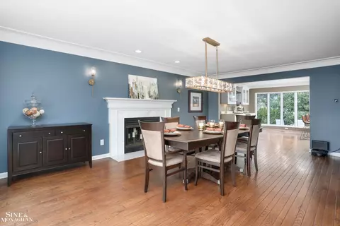 40 Regal, Grosse Pointe Shores, MI 48236 photo 8