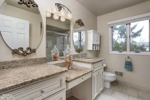 40 Regal, Grosse Pointe Shores, MI 48236 photo 28