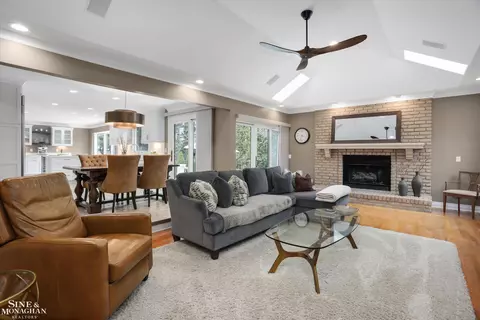 40 Regal, Grosse Pointe Shores, MI 48236 photo 19