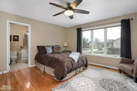 40 Regal, Grosse Pointe Shores, MI 48236 photo 31
