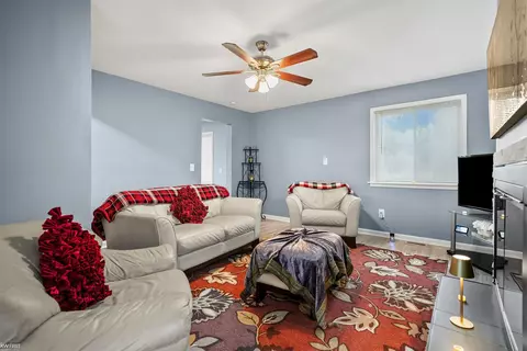 Living - 3405 Brandon, Flint, MI 48503 photo 4 of 6