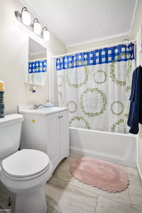 Bath - 3405 Brandon, Flint, MI 48503 photo 2 of 4
