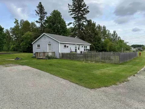 6234 State St, Garden, MI 49835