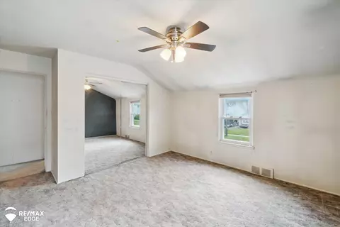 Bedroom - 514 Chalmers, Flint, MI 48503 photo 4 of 7