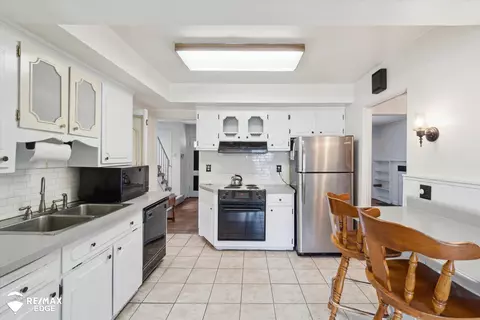 Kitchen - 514 Chalmers, Flint, MI 48503 photo 1 of 6
