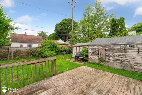 Exterior - 514 Chalmers, Flint, MI 48503 photo 7 of 14