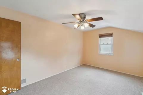 Bedroom - 514 Chalmers, Flint, MI 48503 photo 2 of 7