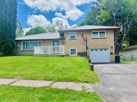 127 W Arch, Ironwood, MI 49938