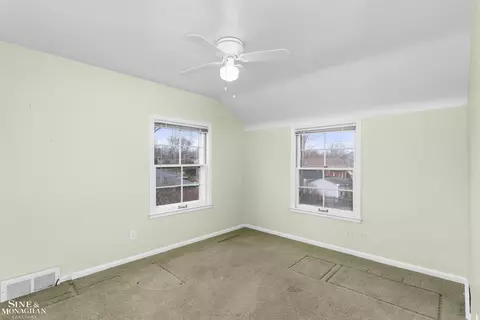 874 S Brys, Grosse Pointe Woods, MI 48236 photo 36
