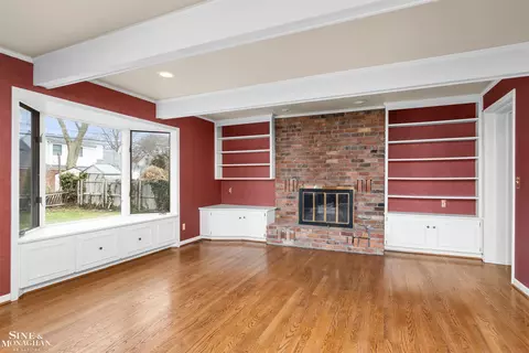 874 S Brys, Grosse Pointe Woods, MI 48236 photo 13