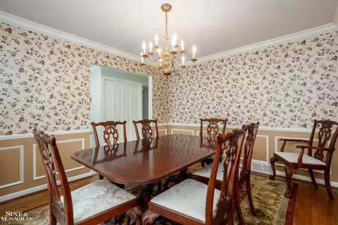 Dining - 703 Pear Tree, Grosse Pointe Woods, MI 48236 photo 2 of 2